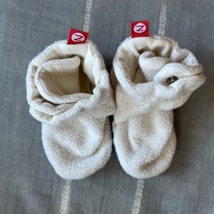 Zutano Cream Baby Booties